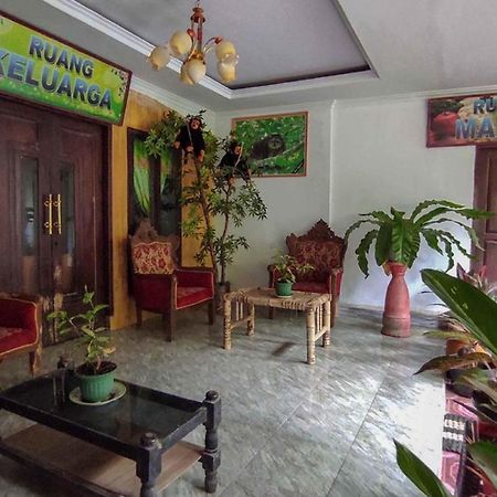 Oyo 90988 Tangkoko Jungle Homestay Rinondoran Exteriör bild