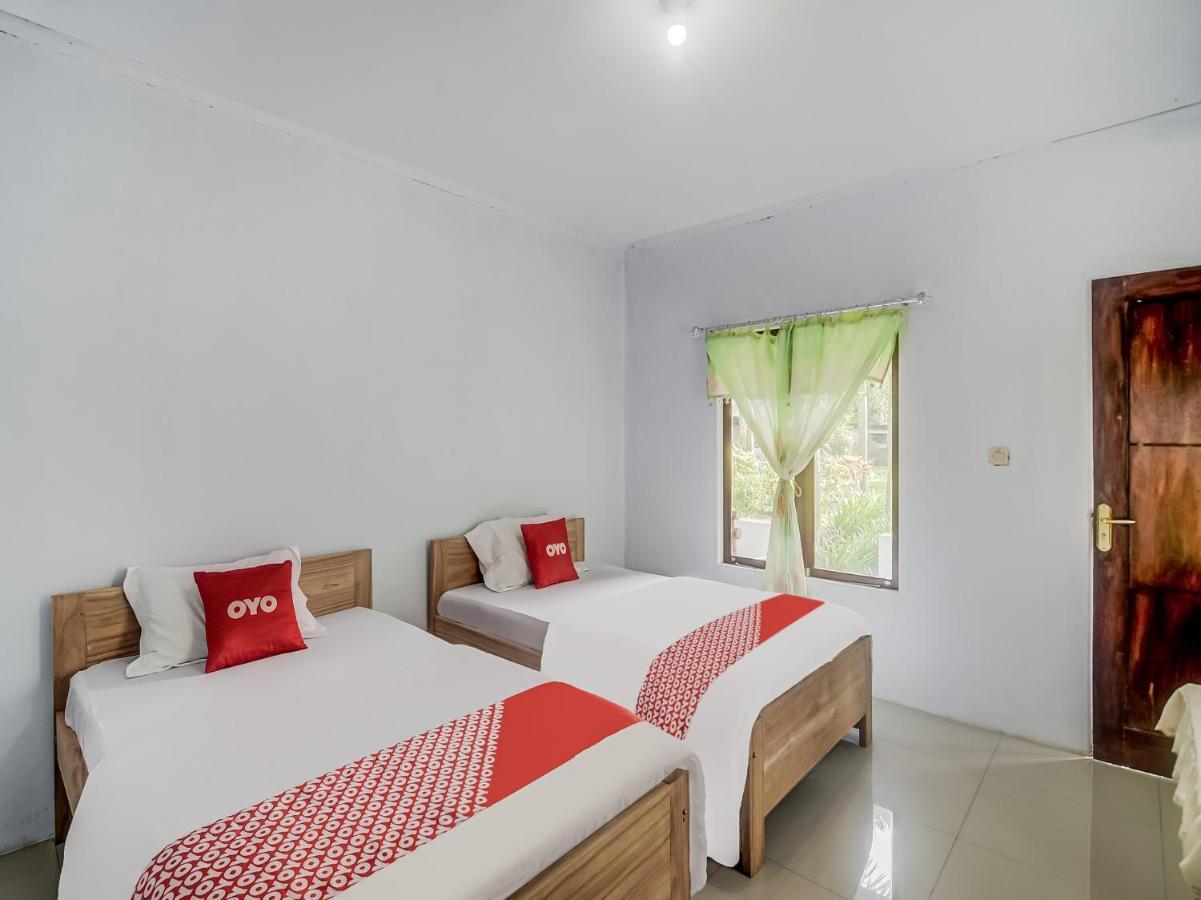 Oyo 90988 Tangkoko Jungle Homestay Rinondoran Exteriör bild